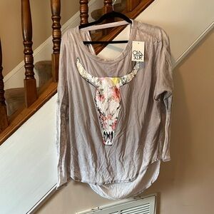 Chaser Long Sleeve Graphic Floral Animal Skull Top NWT